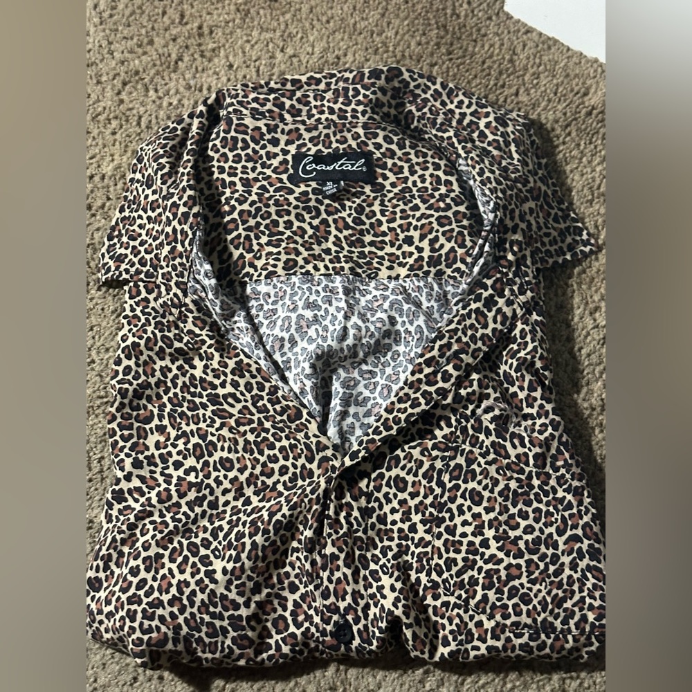 Cheetah print polo shirt size xl